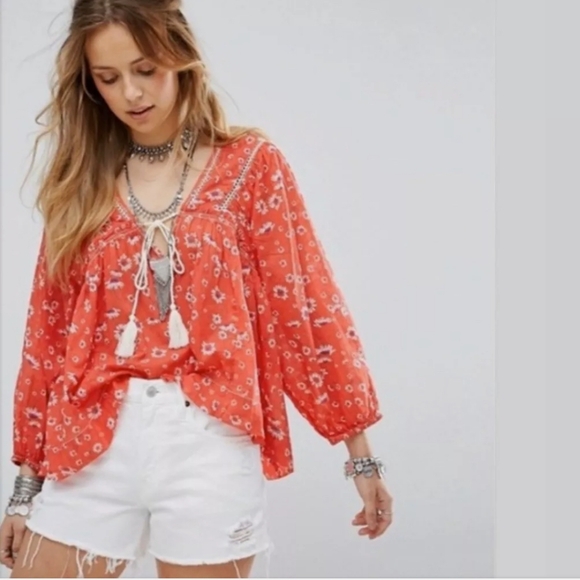 Free People Never A Dull Moment Blouse Red Floral Hi Low Hem Lace Cotton Sm NWT - Picture 14 of 16